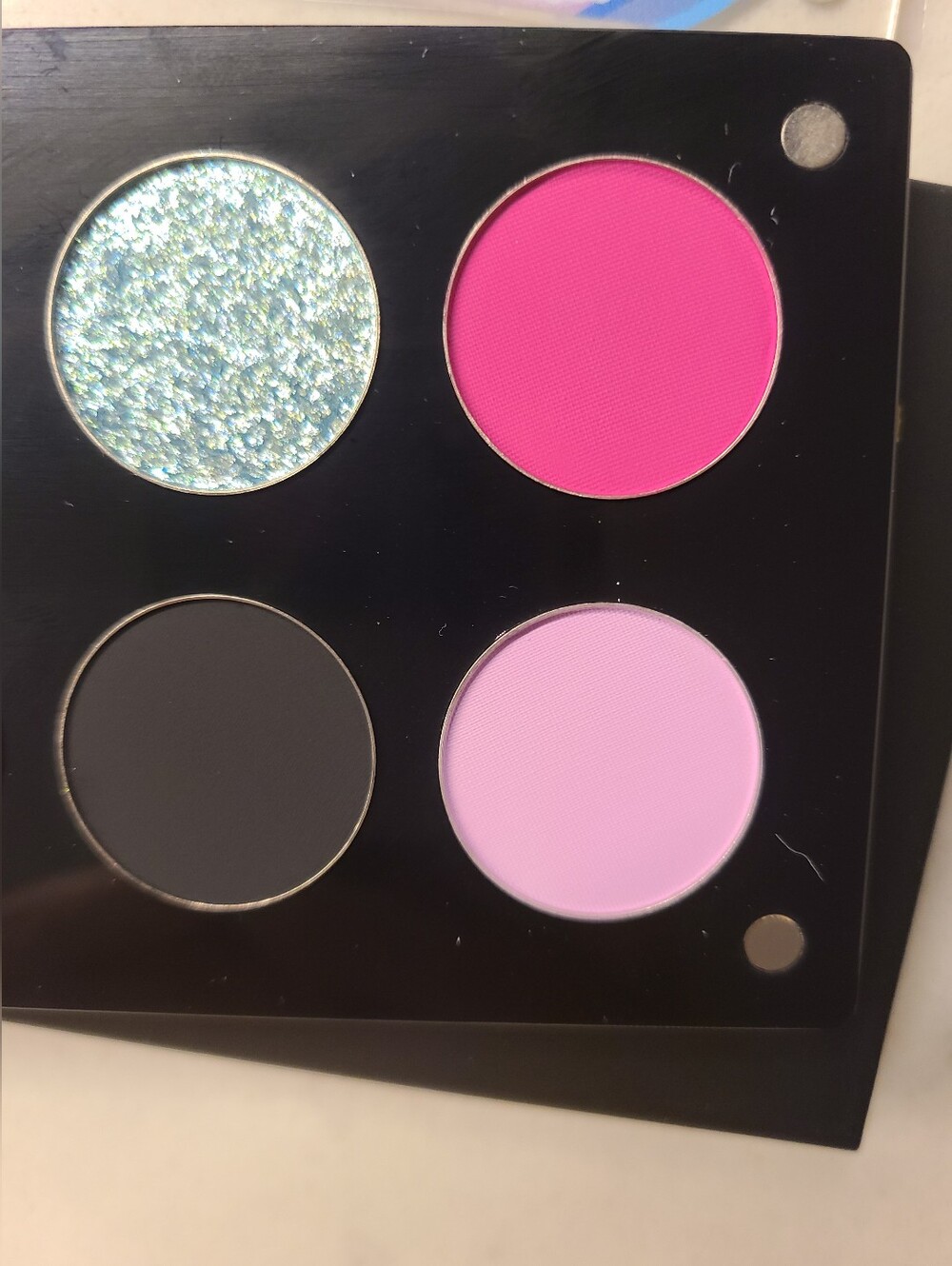 Question Beauty Guardian of the Lagoon Chapter III Eye Palette - Picture 7 of 16